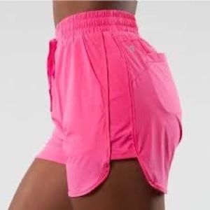 Buffbunny pink Flo shorts